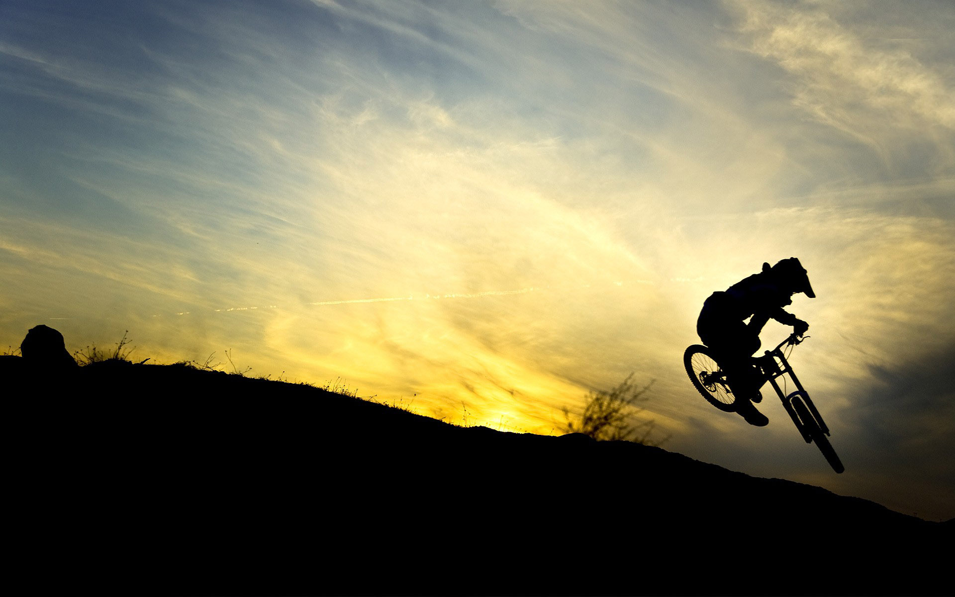 downhill-biker-silhouette-15756